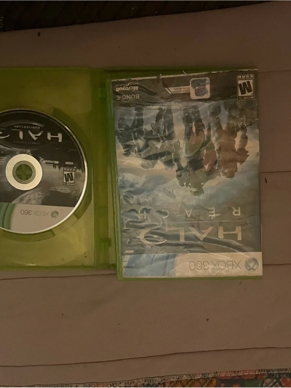 Microsoft Xbox 360 Madden NFL 12 Game with Green Case